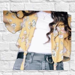 One ❤️ Clothing- yellow blouse- size XS